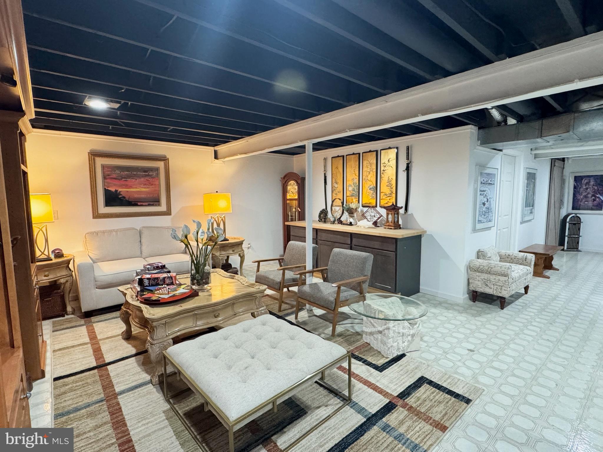 7397 New Cut Road Kingsville, MD 21087 - Photo 31 of 42 a living room with furniture and a table