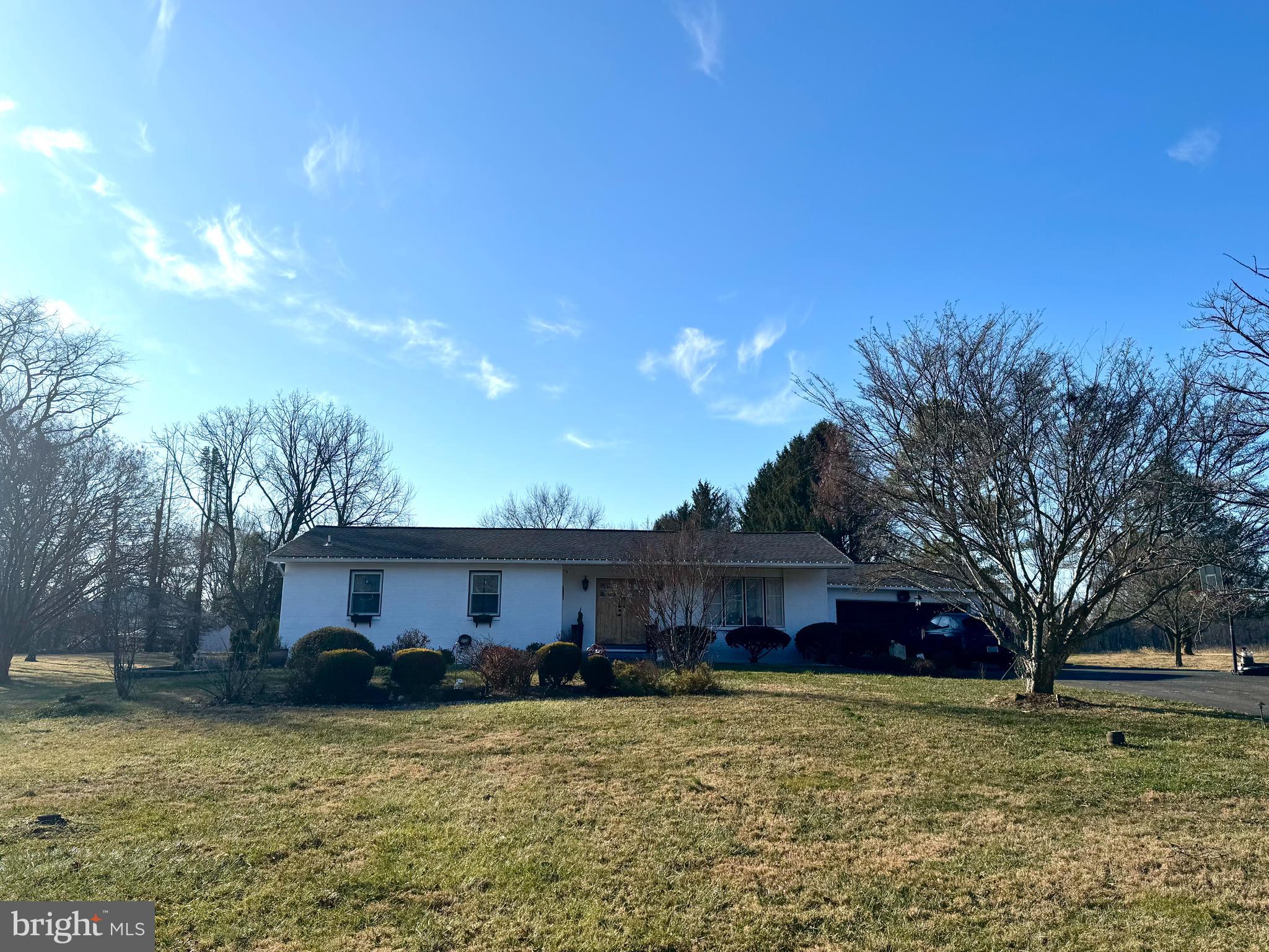7397 New Cut Road Kingsville, MD 21087 - Photo 4 of 42 a view of a house with a yard