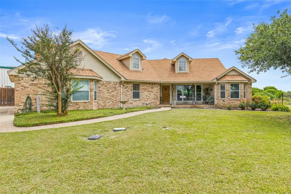 $975,000 | 414 County Road 437, Eddy, TX 76524