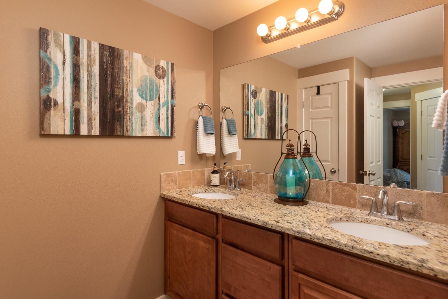 56221 Tree Duck Road Bend, OR 97707 - Photo 21 of 33 batch_20 full bath