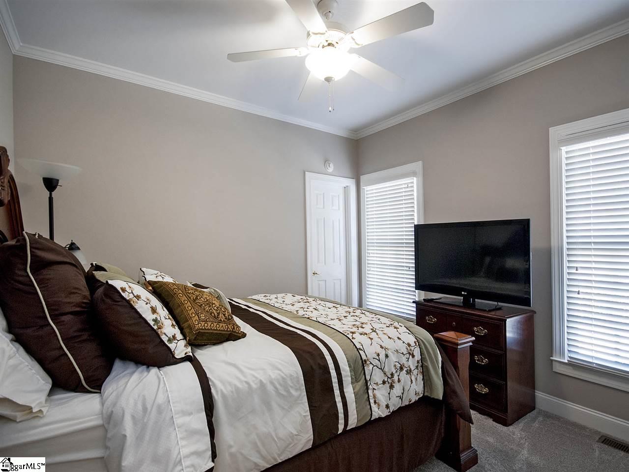 729 Carriage Hill Road Simpsonville, SC 29681 - Photo 18 of 36 Gallery Image 18
