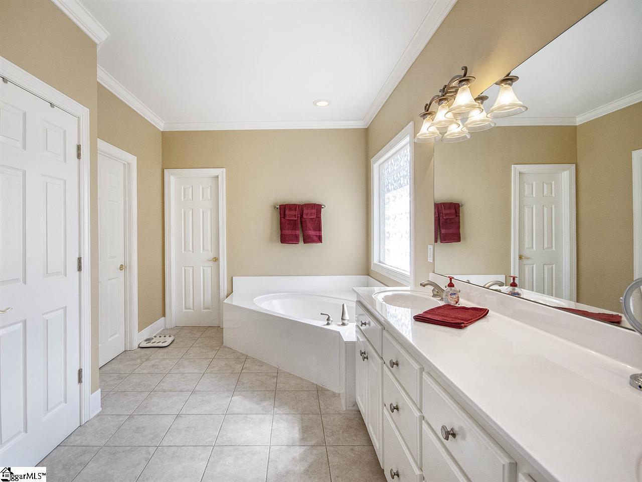 729 Carriage Hill Road Simpsonville, SC 29681 - Photo 21 of 36 Gallery Image 21