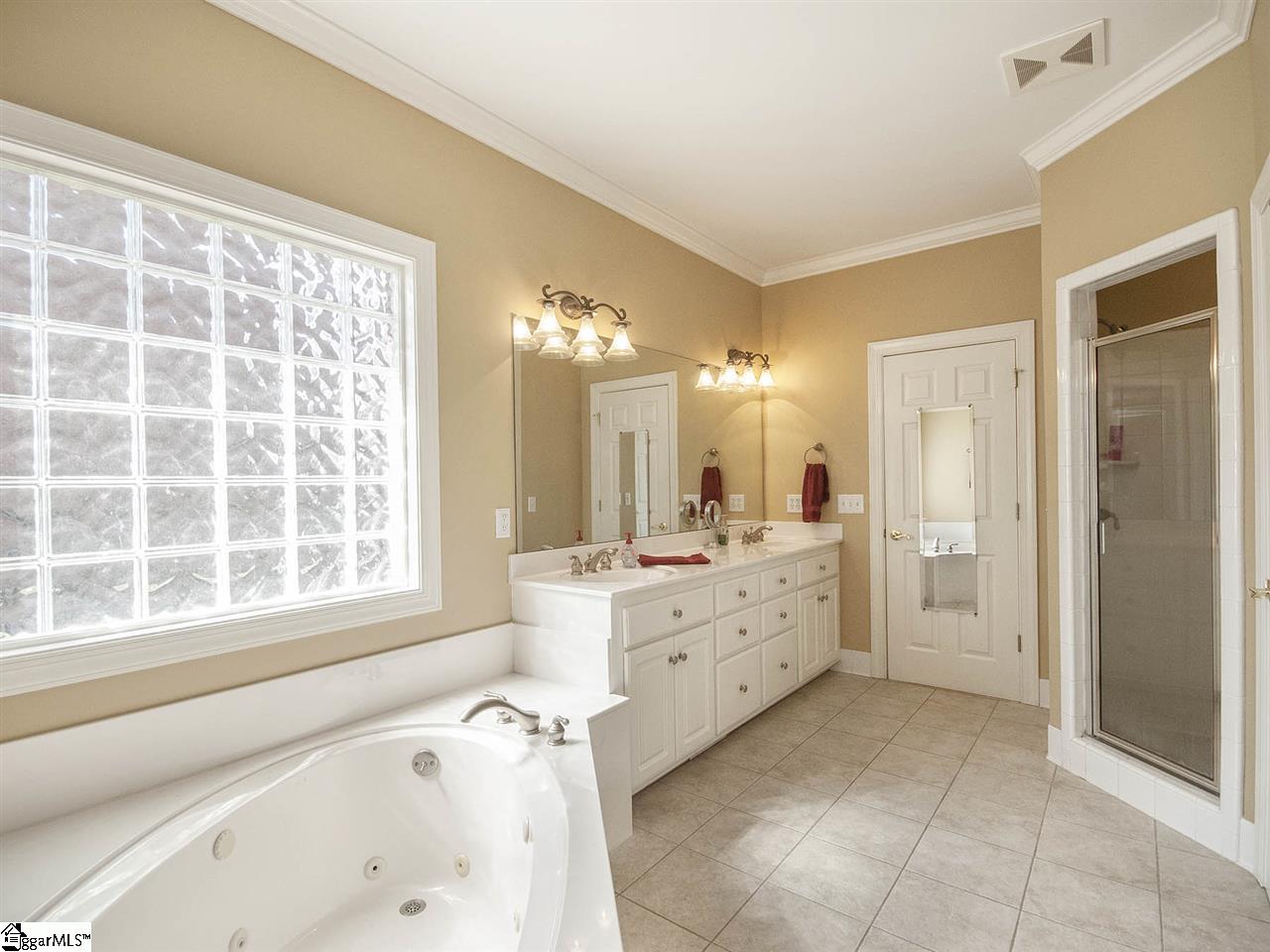 729 Carriage Hill Road Simpsonville, SC 29681 - Photo 22 of 36 Gallery Image 22