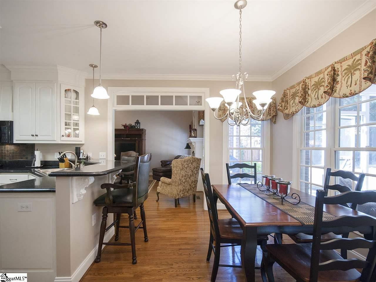 729 Carriage Hill Road Simpsonville, SC 29681 - Photo 9 of 36 Gallery Image 9