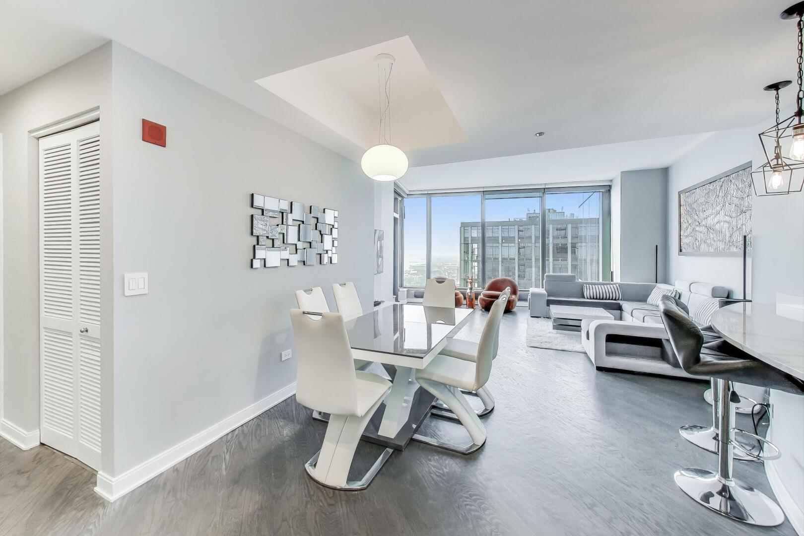 60 East Monroe Street, Unit 5103 Chicago, IL 60603 - Photo 14 of 63