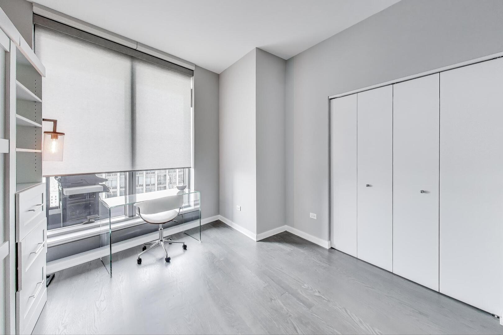 60 East Monroe Street, Unit 5103 Chicago, IL 60603 - Photo 27 of 63 a room with natural light