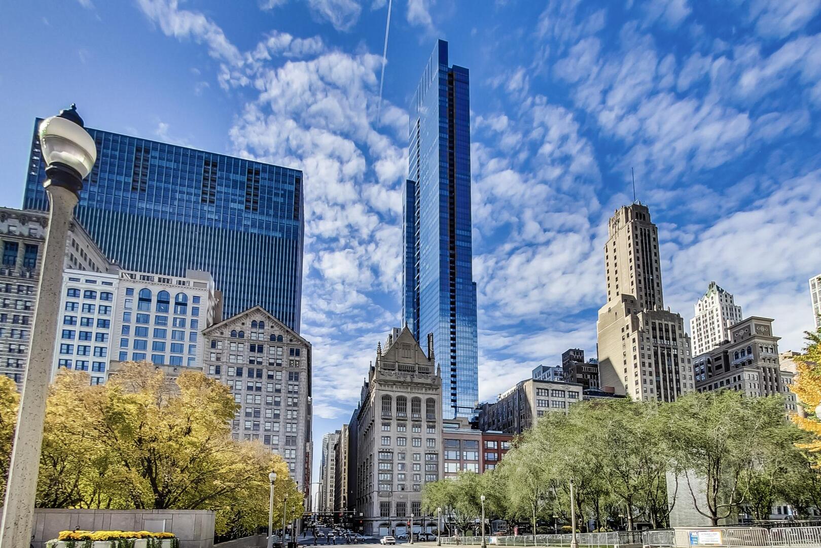 60 East Monroe Street, Unit 5103 Chicago, IL 60603 - Photo 3 of 63