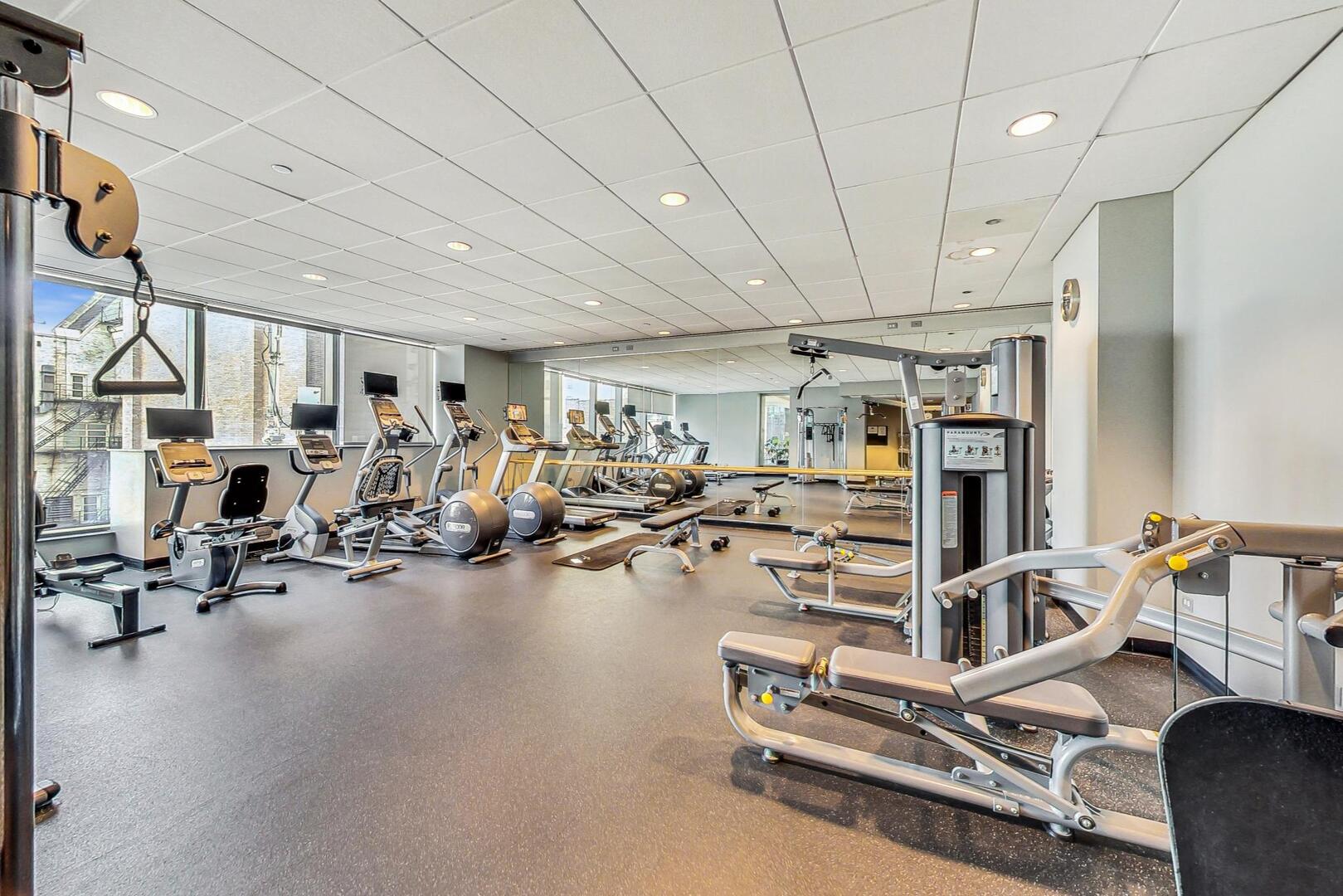 60 East Monroe Street, Unit 5103 Chicago, IL 60603 - Photo 44 of 63 a view of a room with gym equipment