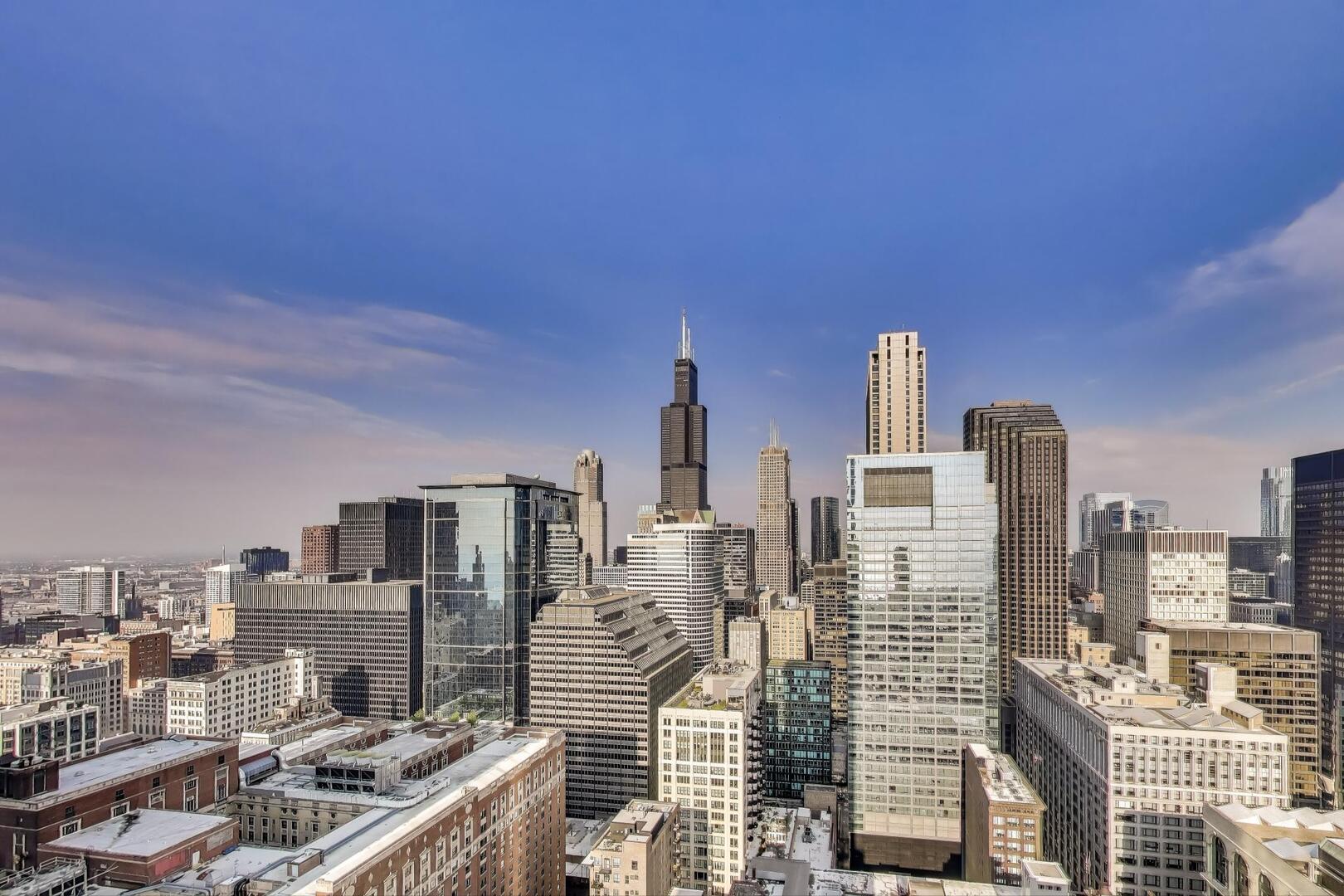 60 East Monroe Street, Unit 5103 Chicago, IL 60603 - Photo 52 of 63 a picture of city view