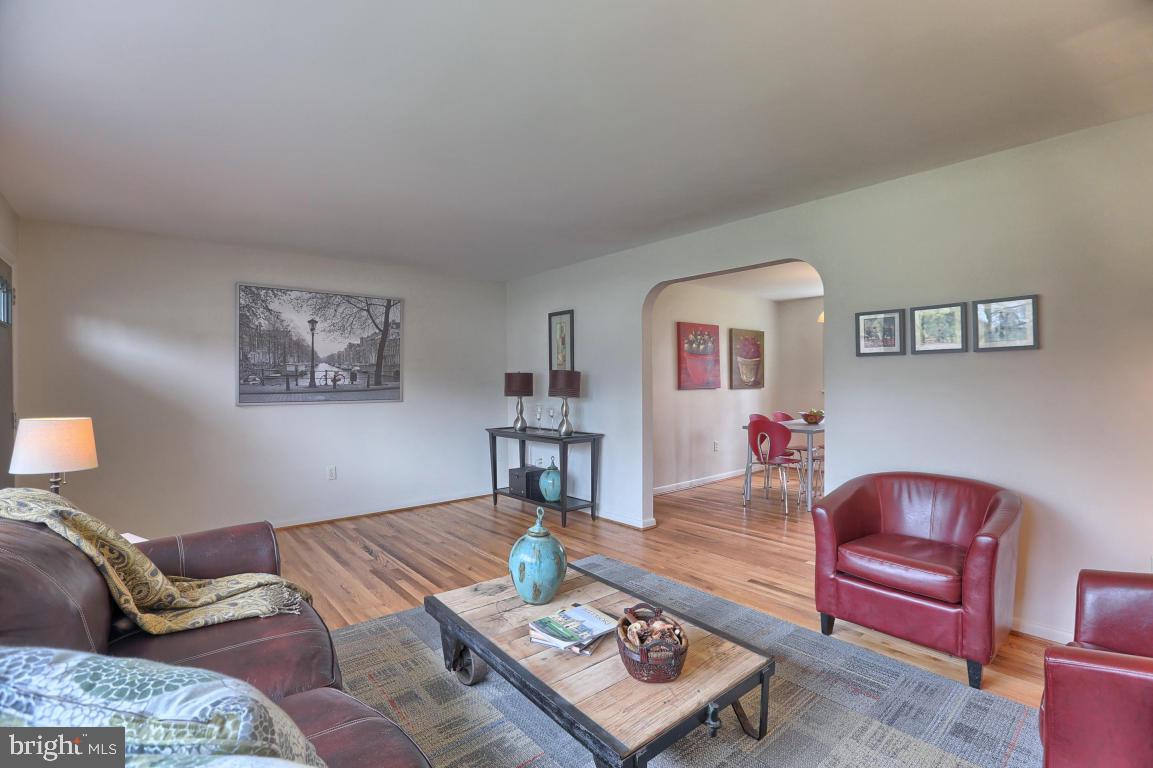 1511 Zarker Road Lancaster, PA 17601 - Photo 8 of 21