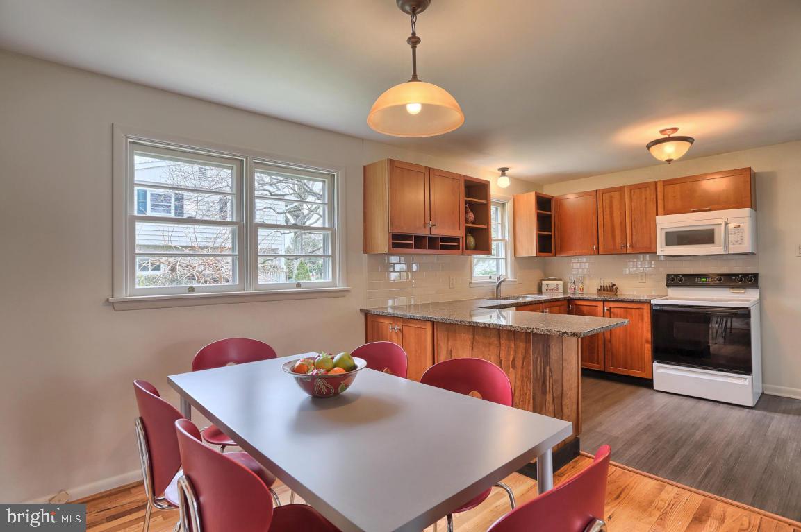 1511 Zarker Road Lancaster, PA 17601 - Photo 10 of 21