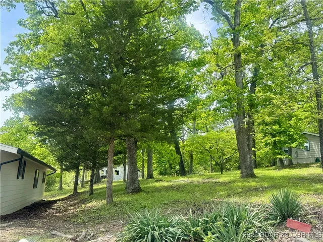 $210,000 | 30052 Meadow Drive, Rocky Mount, MO 65072