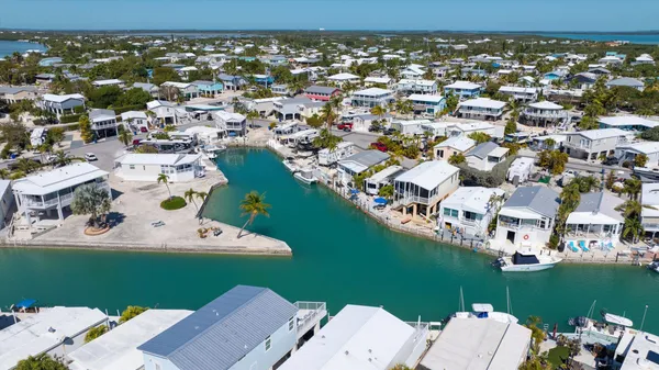 $440,000 | 701 Spanish Main Drive, Unit 574, Cudjoe, FL 33042