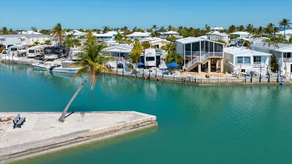 $440,000 | 701 Spanish Main Drive, Unit 574, Cudjoe, FL 33042