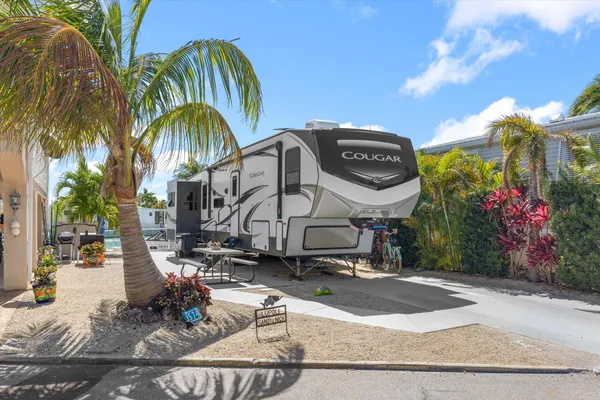 $440,000 | 701 Spanish Main Drive, Unit 574, Cudjoe, FL 33042