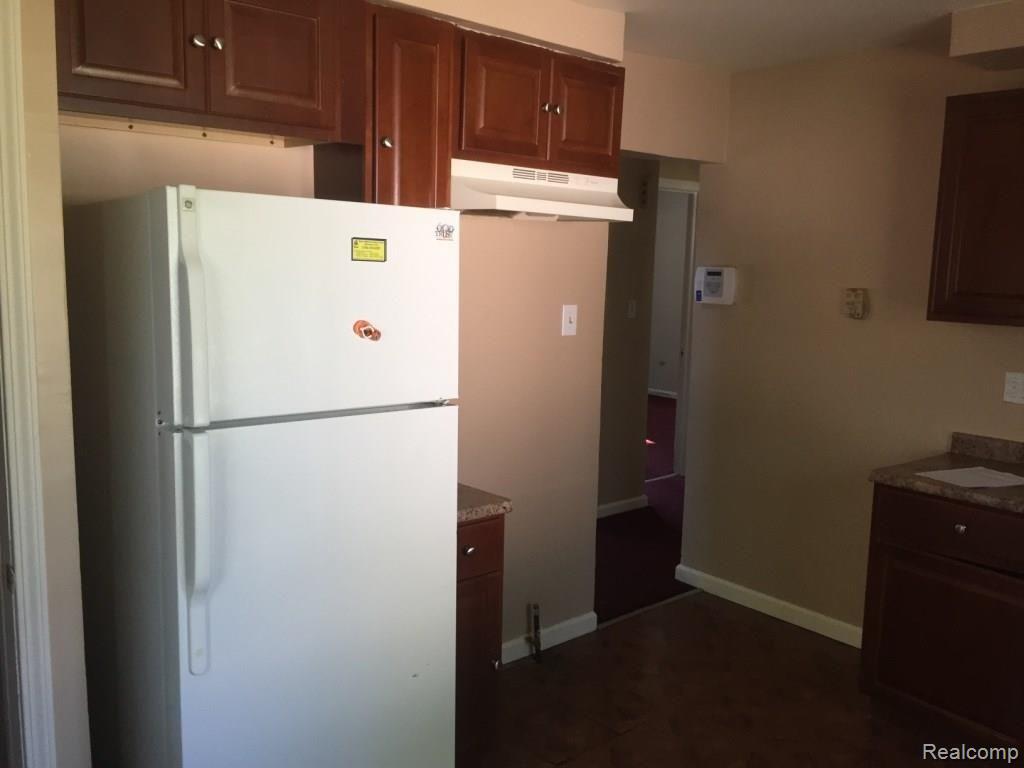 844 Shadowlawn Street Inkster, MI 48141 - Photo 6 of 14 IMG_4372.JPG
