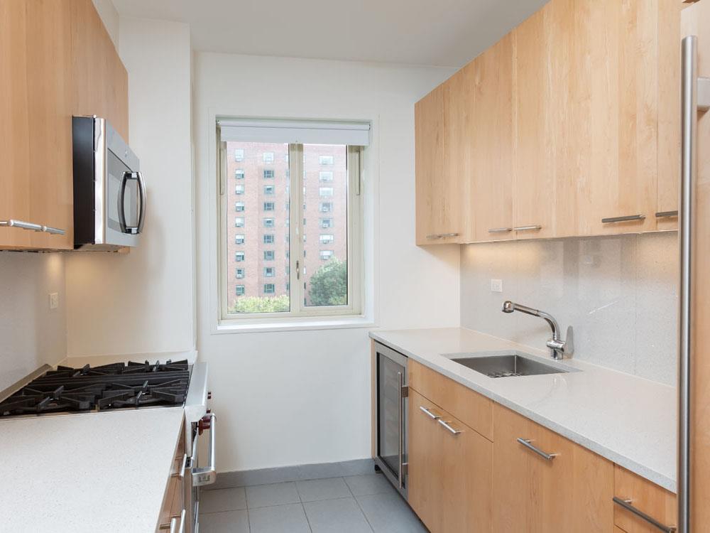 8 Peter Cooper Road, Unit 1A Manhattan, NY 10010 - Photo 3 of 10