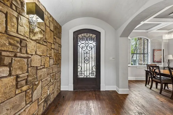 a view of livingroom with furniture and wooden floor