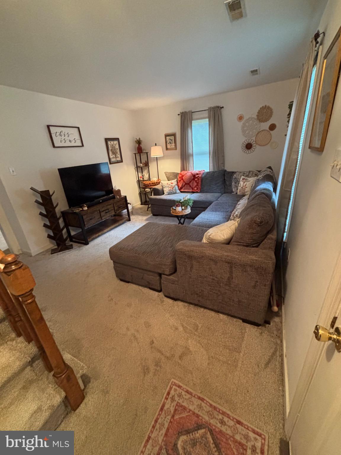 9728 Country Way Road Glen Allen, VA 23060 - Photo 8 of 23 Cozy living space with inviting ambiance.