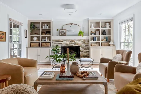 $985,000 | 760 Old Campus Trail Northeast, Atlanta, GA 30328