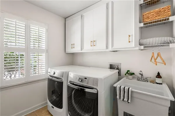 $985,000 | 760 Old Campus Trail Northeast, Atlanta, GA 30328