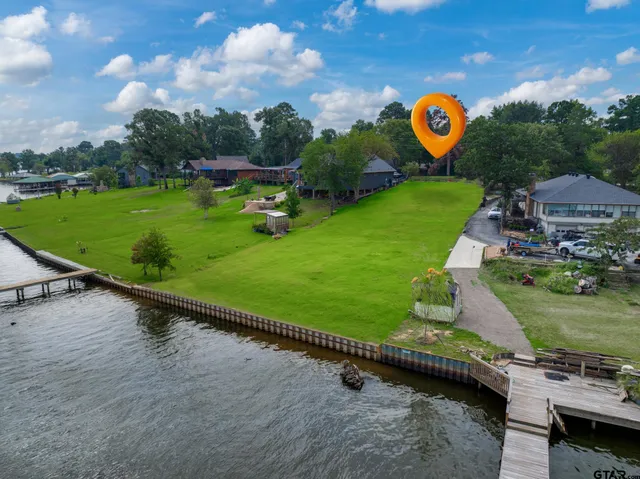 an aerial view of a garden