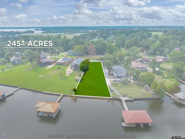 a view of a outdoor space