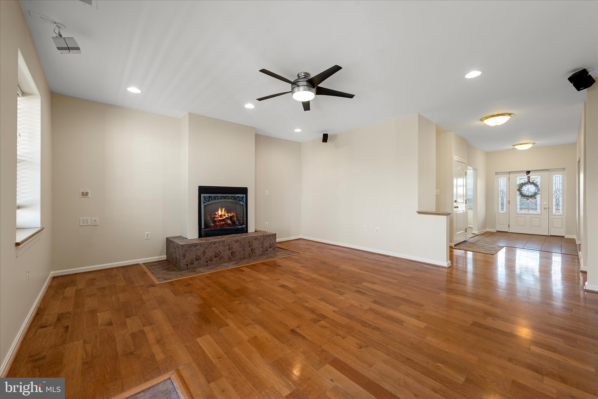 110 Welbourne Lane Gore, VA 22637 - Photo 31 of 108 Living Room
