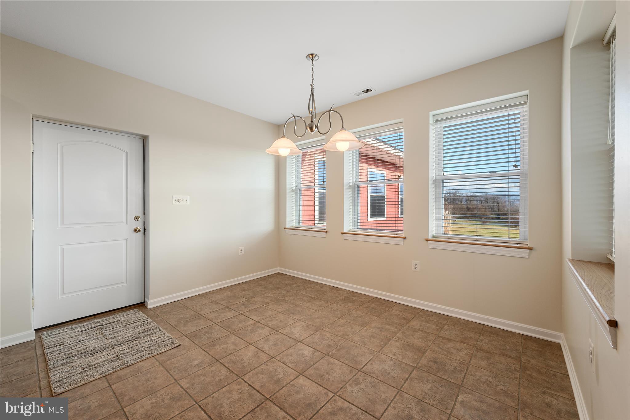 110 Welbourne Lane Gore, VA 22637 - Photo 32 of 108 Breakfast Nook