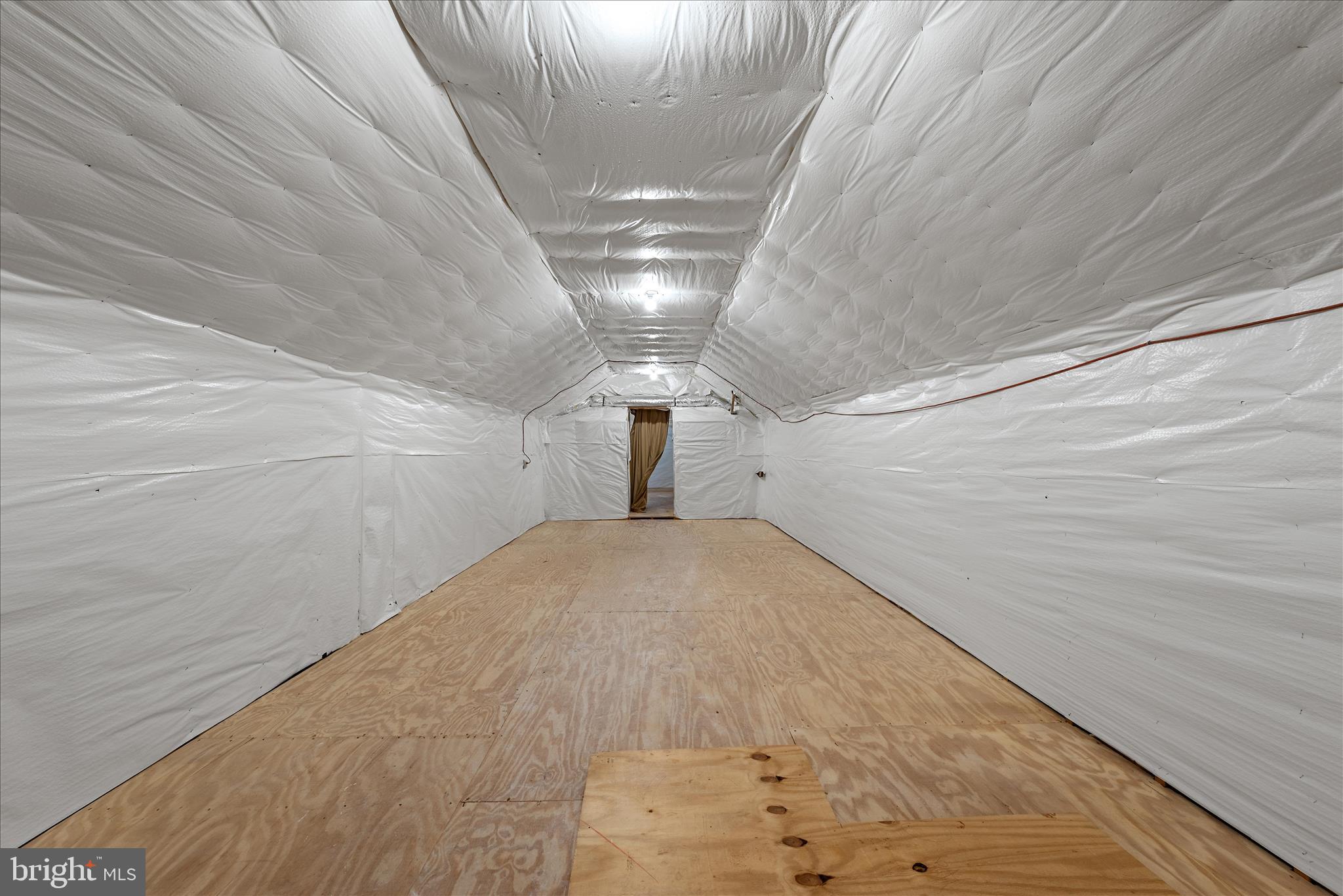 110 Welbourne Lane Gore, VA 22637 - Photo 68 of 108 Attic