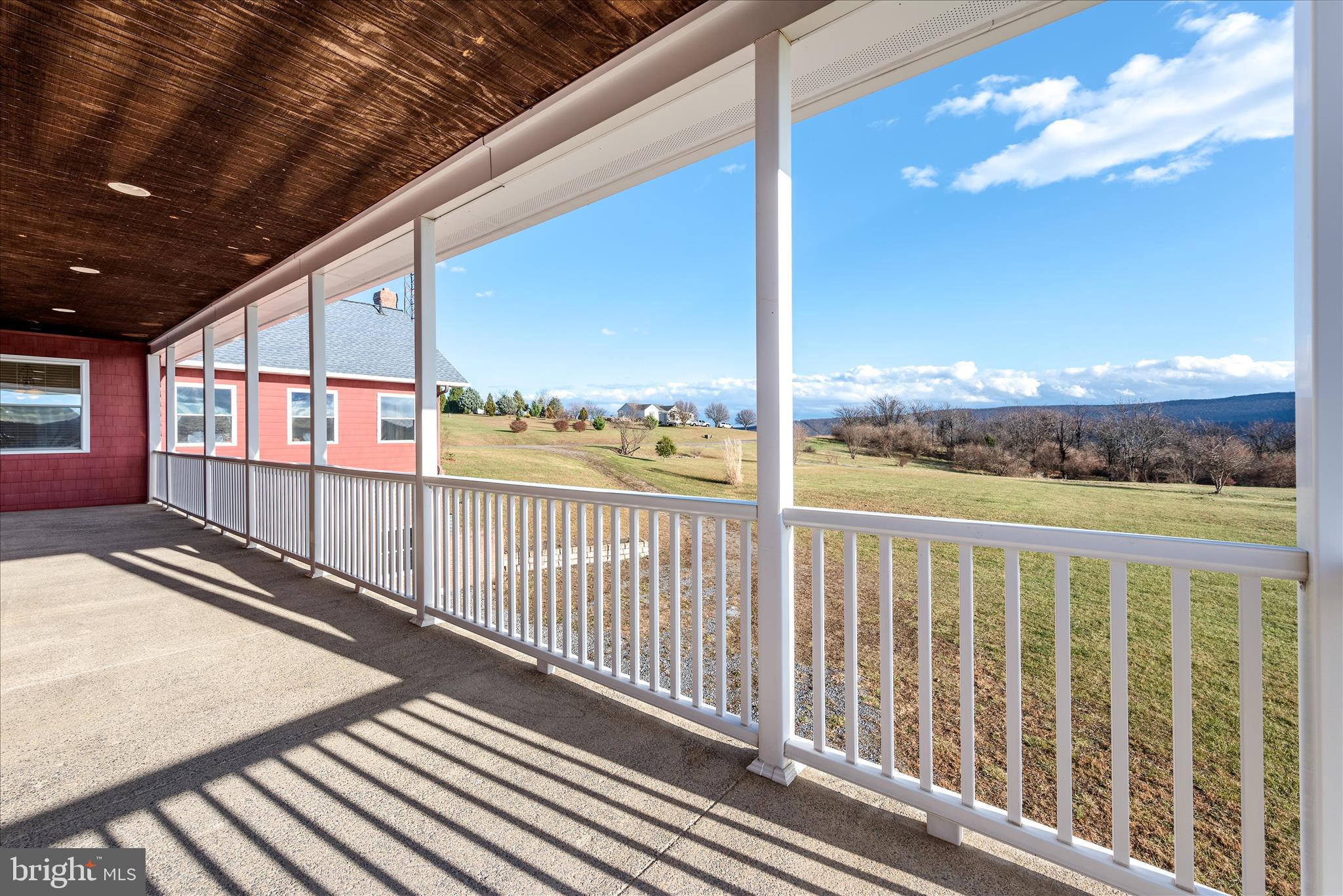 110 Welbourne Lane Gore, VA 22637 - Photo 69 of 108 Deck View