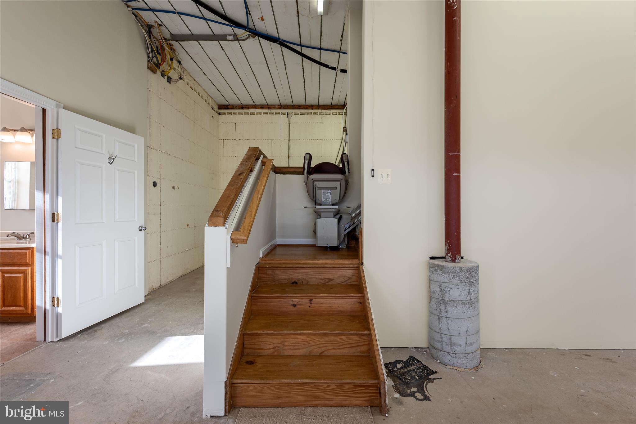 110 Welbourne Lane Gore, VA 22637 - Photo 72 of 108 Garage