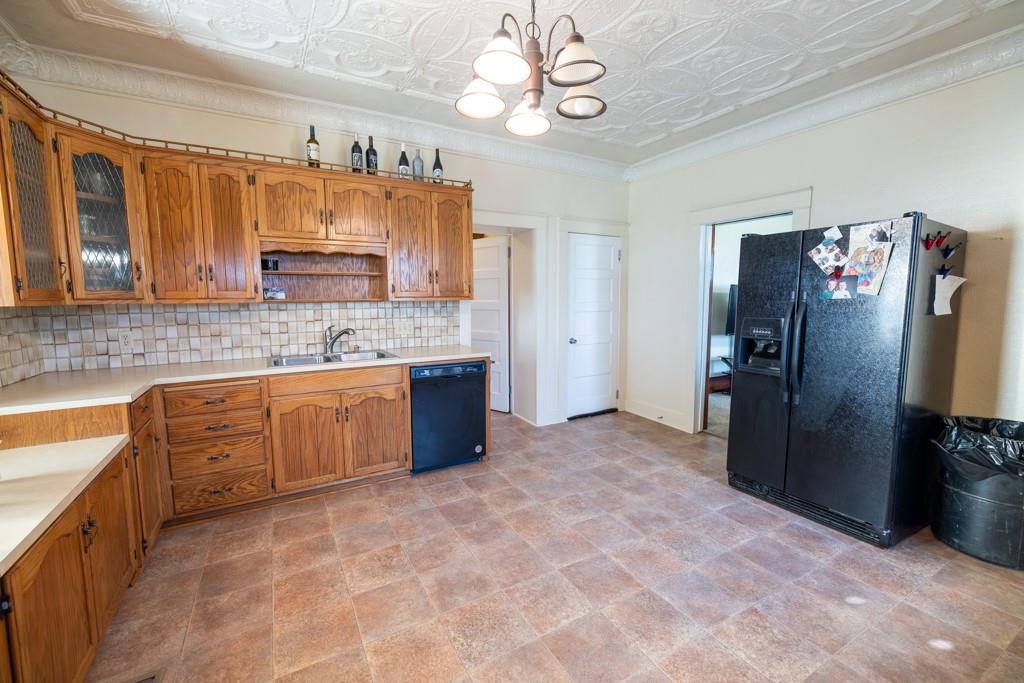 2680 Grants Villa Road Victoria, KS 67671 - Photo 3 of 91