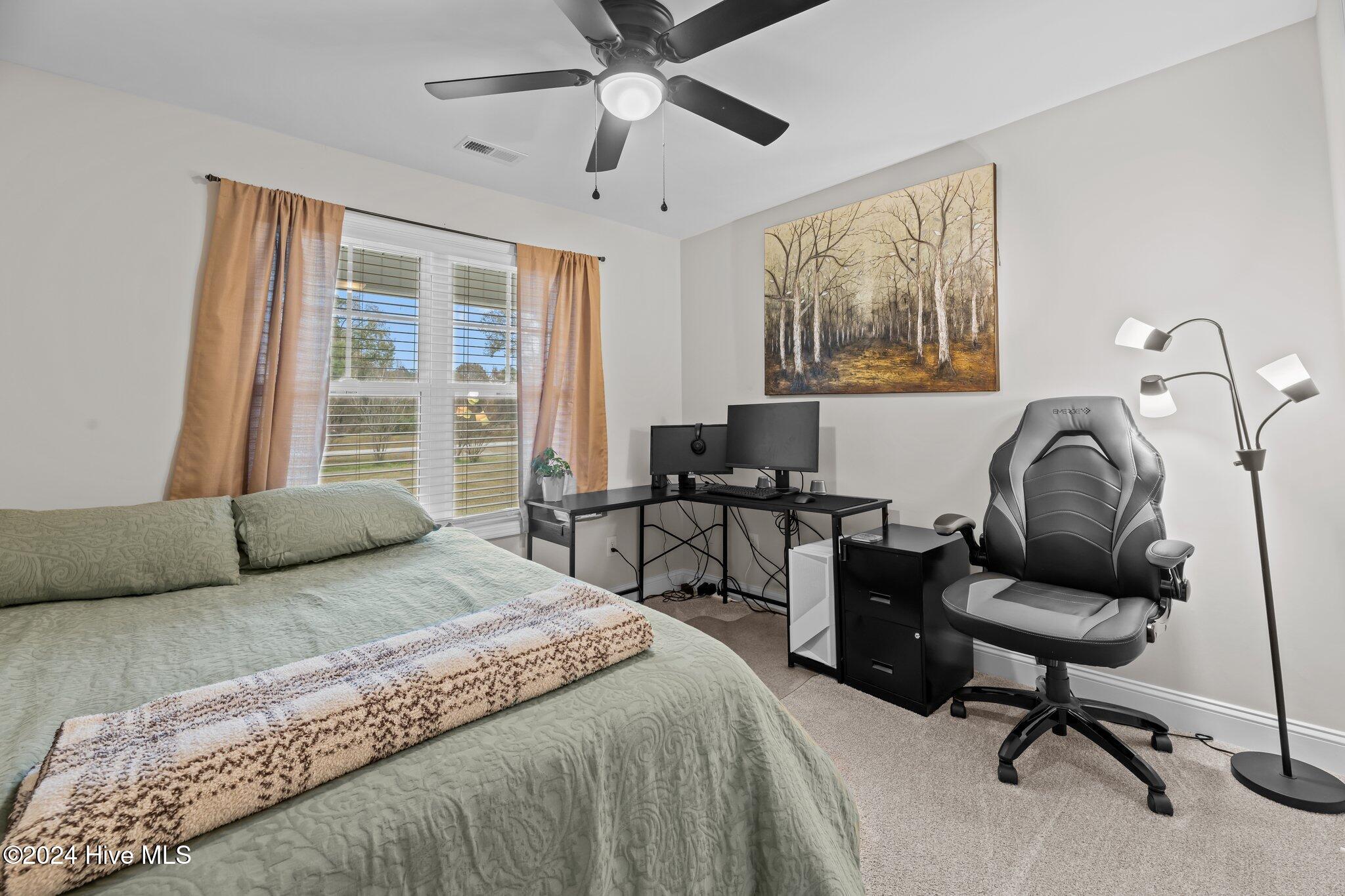 334 Neuse Road New Bern, NC 28560 - Photo 27 of 38 Guest Room 2