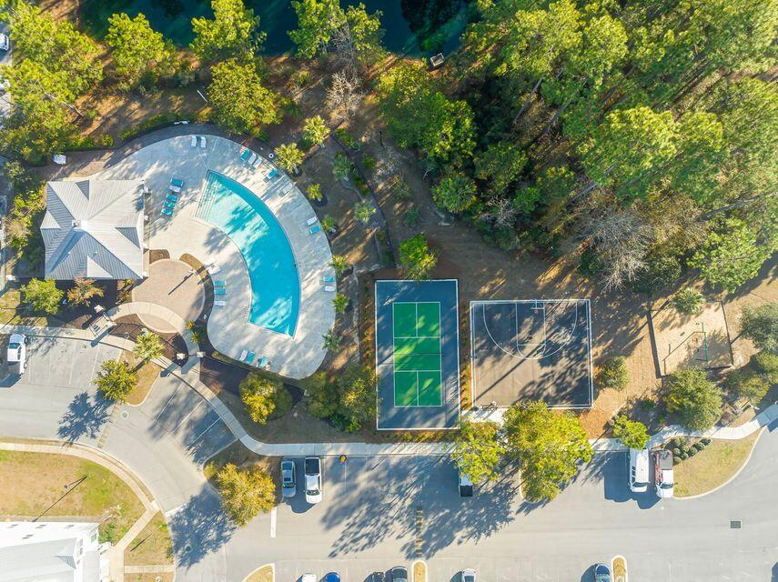 274 Date Palm Lane, Unit HORIZON Freeport, FL 32439 - Photo 20 of 25 an aerial view of a house with swimming pool