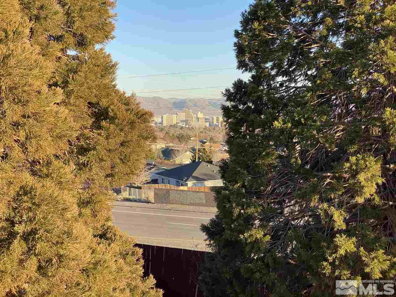 3130 Coronado Way Reno, NV 89503 - Photo 3 of 23 Photo 3