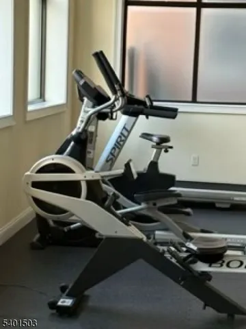 $2,800 | 90 Clinton Avenue, Unit 408, Newark, NJ 07114