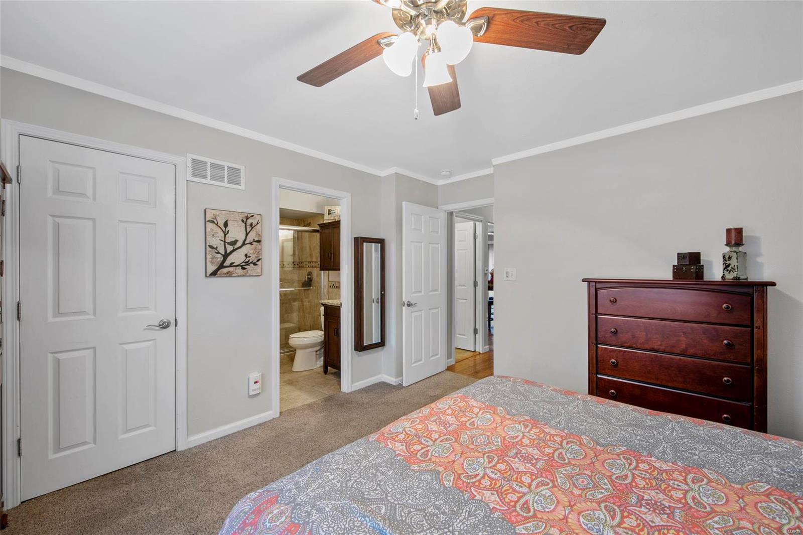 544 Cherry Ridge Court Ballwin, MO 63021 - Photo 14 of 31 Gallery Image 14