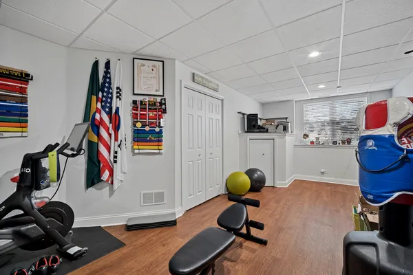 $930,000 | 24963 North Abbey Glenn Drive, Hawthorn Woods, IL 60047