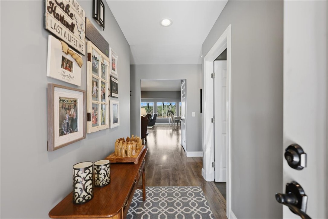 227 Forest Cove Road Anderson, SC 29626 - Photo 6 of 49