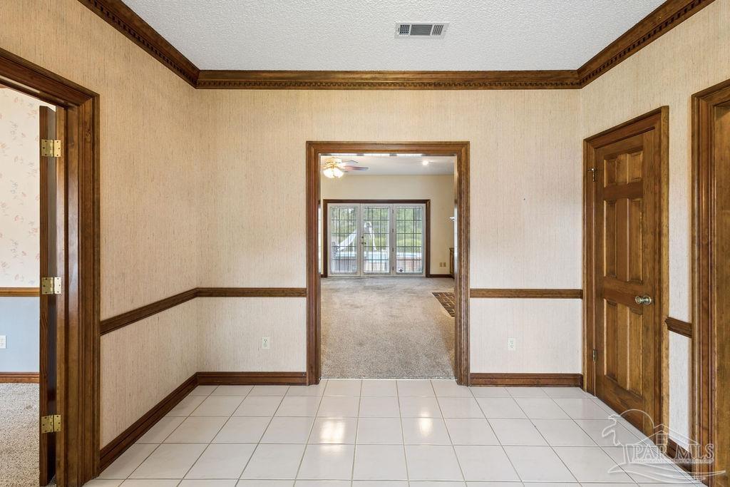 1513 Kings Road Cantonment, FL 32533 - Photo 4 of 33