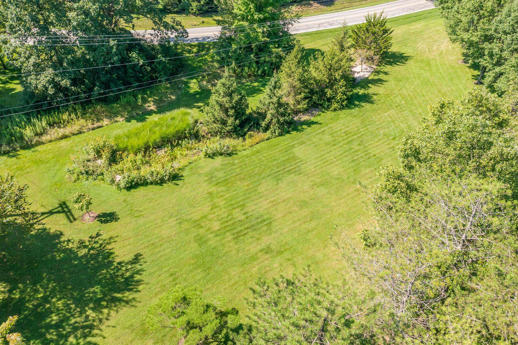 4082 Clotts Road Columbus, OH 43230 - Photo 70 of 76 GREENSPACE GALORE