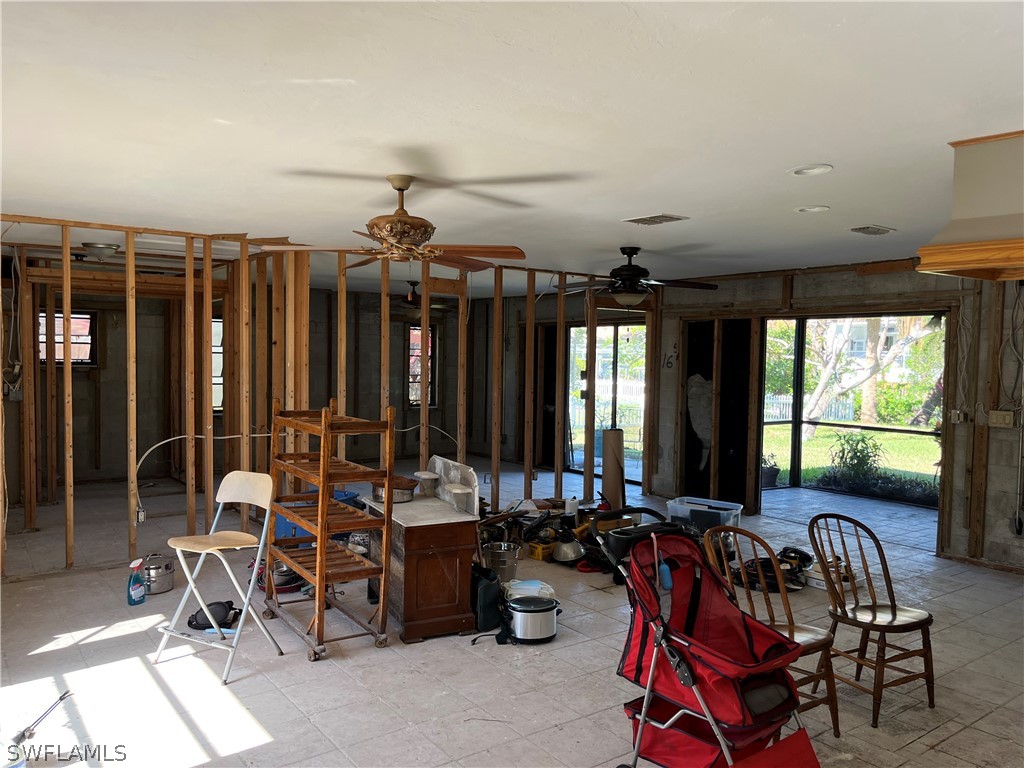 5650 Park Road Fort Myers, FL 33908 - Photo 3 of 15 a view of a room with gym equipment