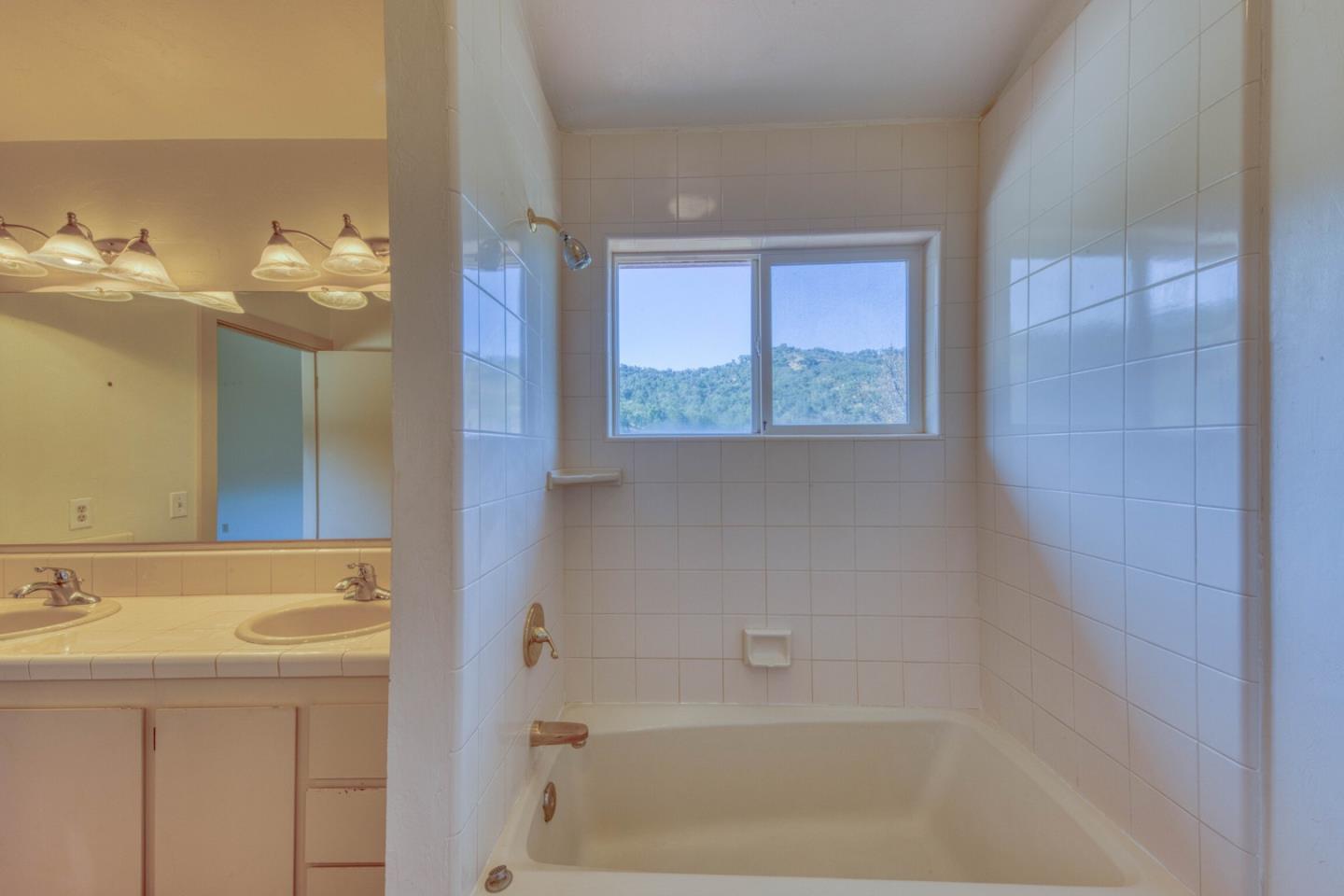 328 San Benancio Road Salinas, CA 93908 - Photo 33 of 46