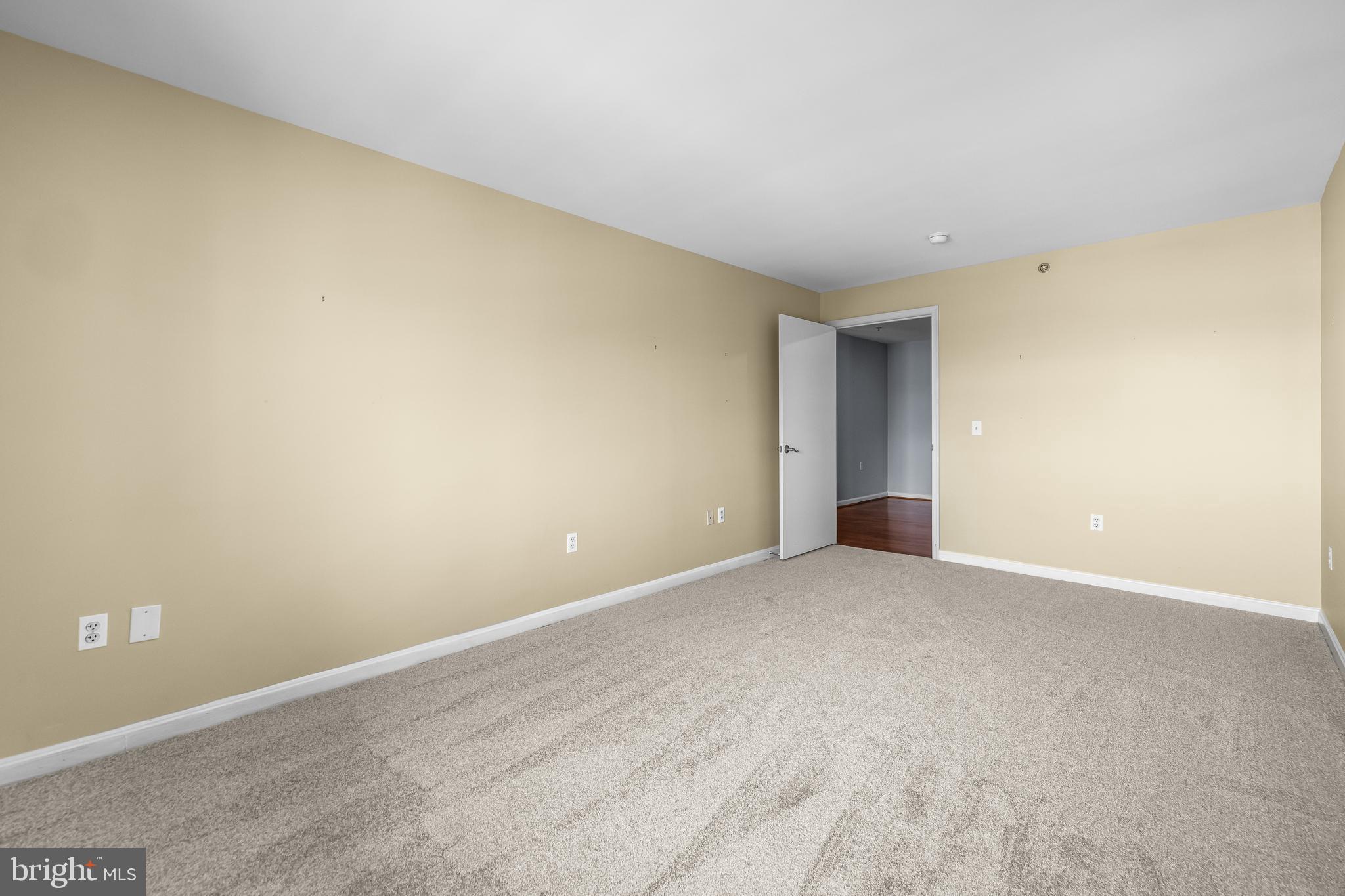 2702 Lighthouse Point East, Unit 638 Baltimore, MD 21224 - Photo 36 of 72