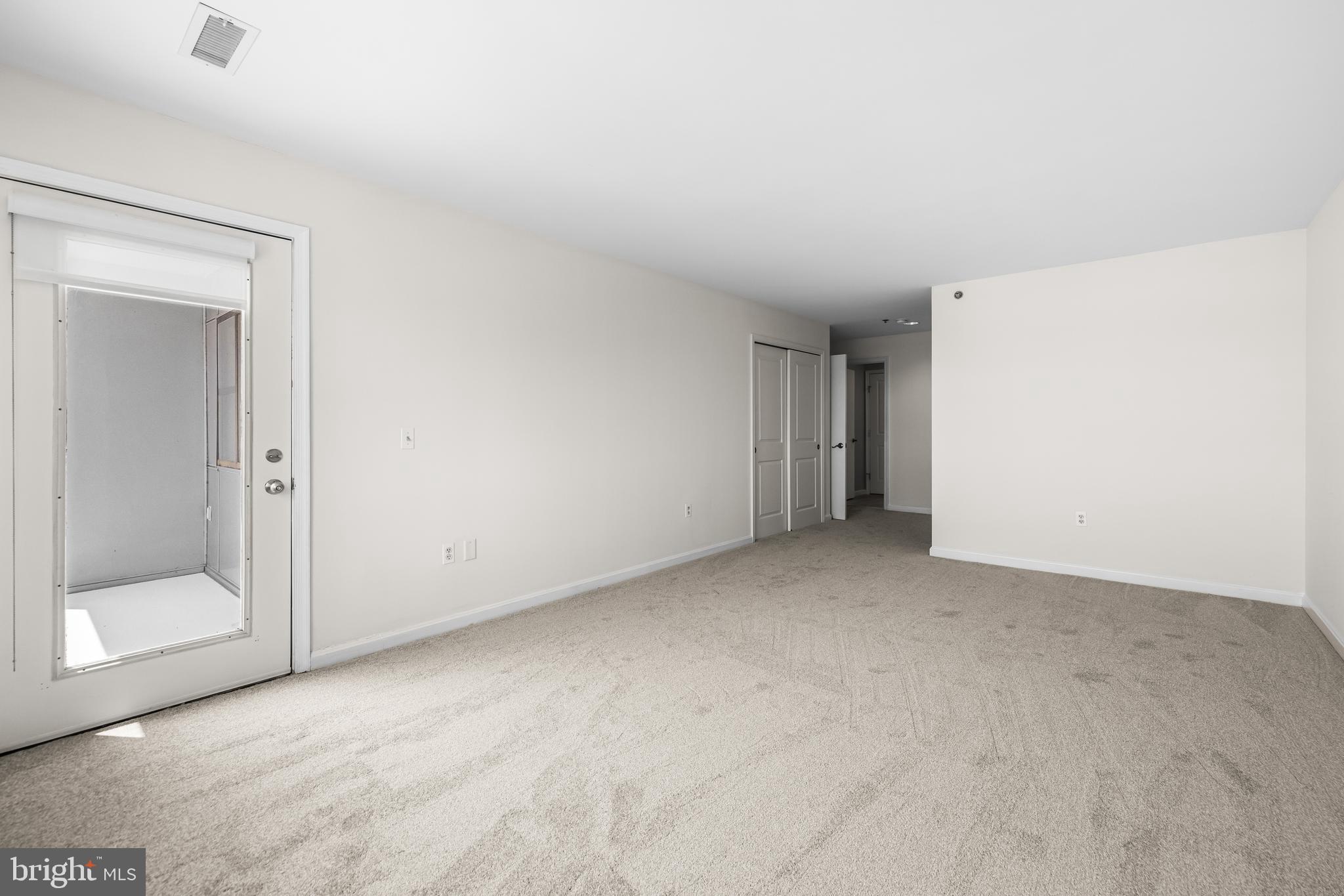 2702 Lighthouse Point East, Unit 638 Baltimore, MD 21224 - Photo 38 of 72