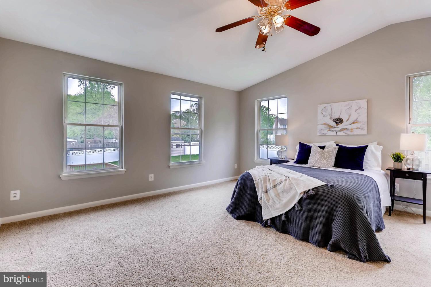33 Yew Road Baltimore, MD 21221 - Photo 12 of 29 Large Master Bedroom