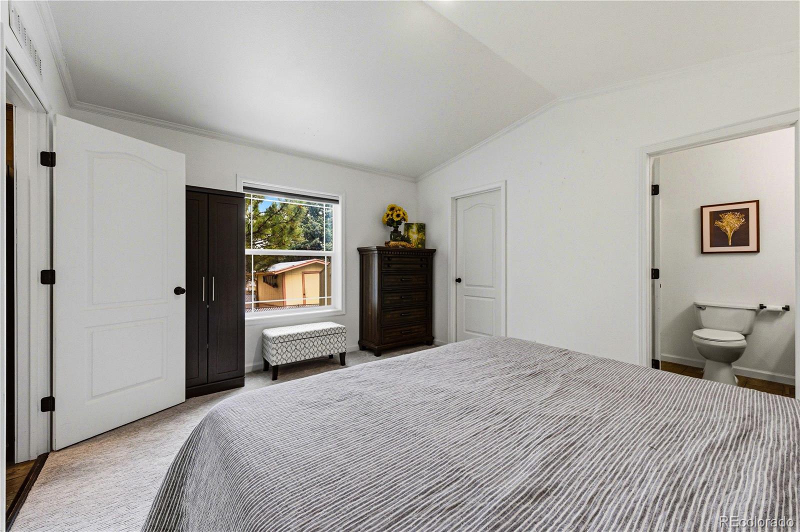 9669 Spruce Mountain Road Larkspur, CO 80118 - Photo 17 of 34