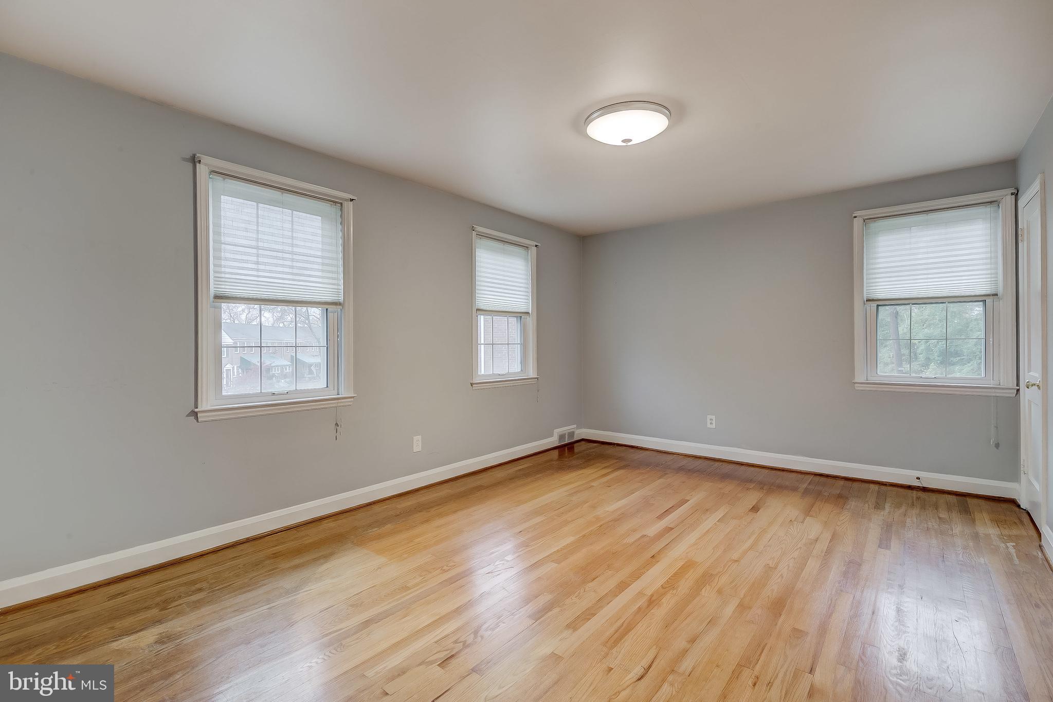 1912 Edgewood Road Baltimore, MD 21286 - Photo 23 of 45 Primary bedroom