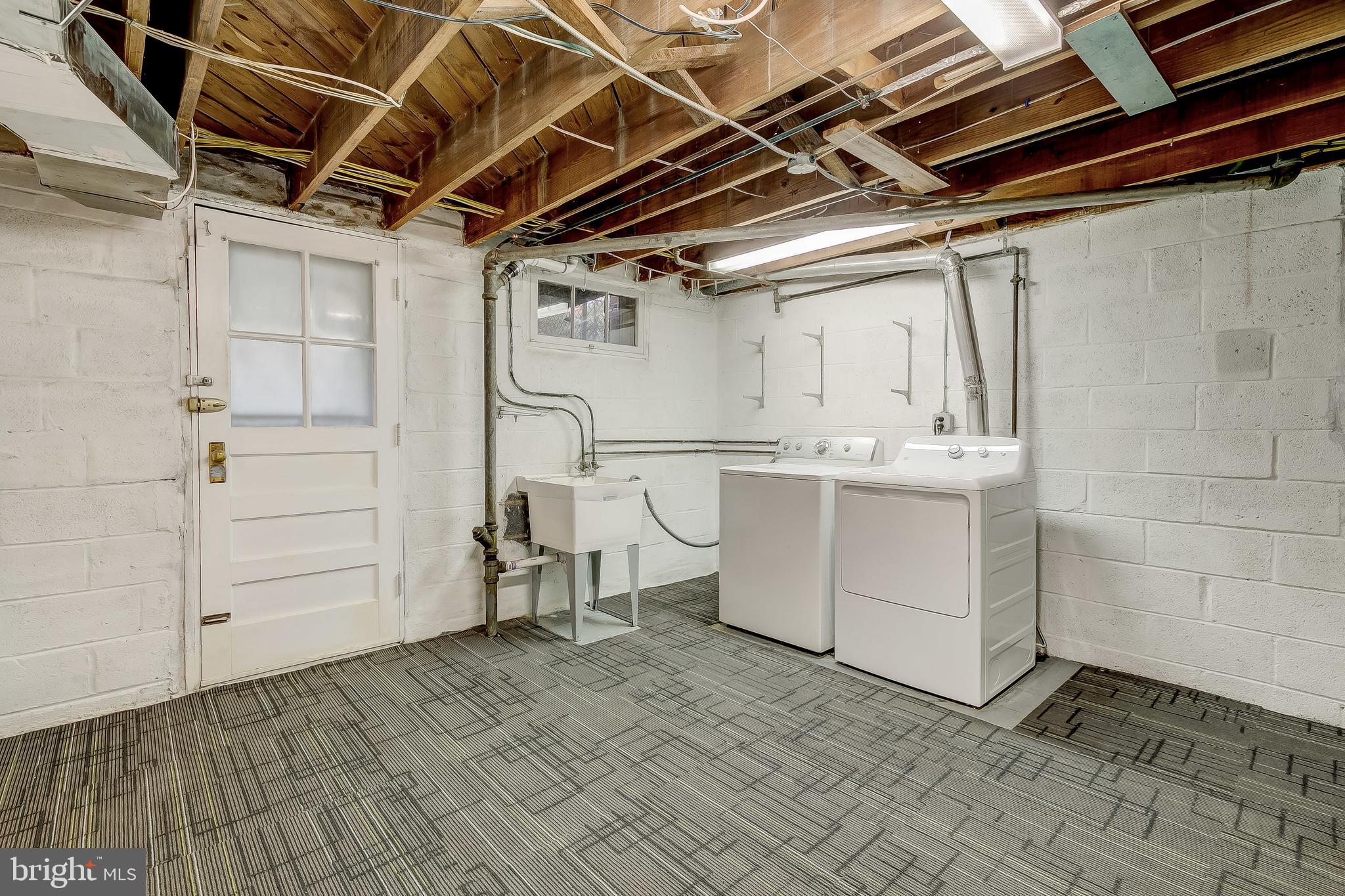 1912 Edgewood Road Baltimore, MD 21286 - Photo 37 of 45 Laundry room with outside entrance